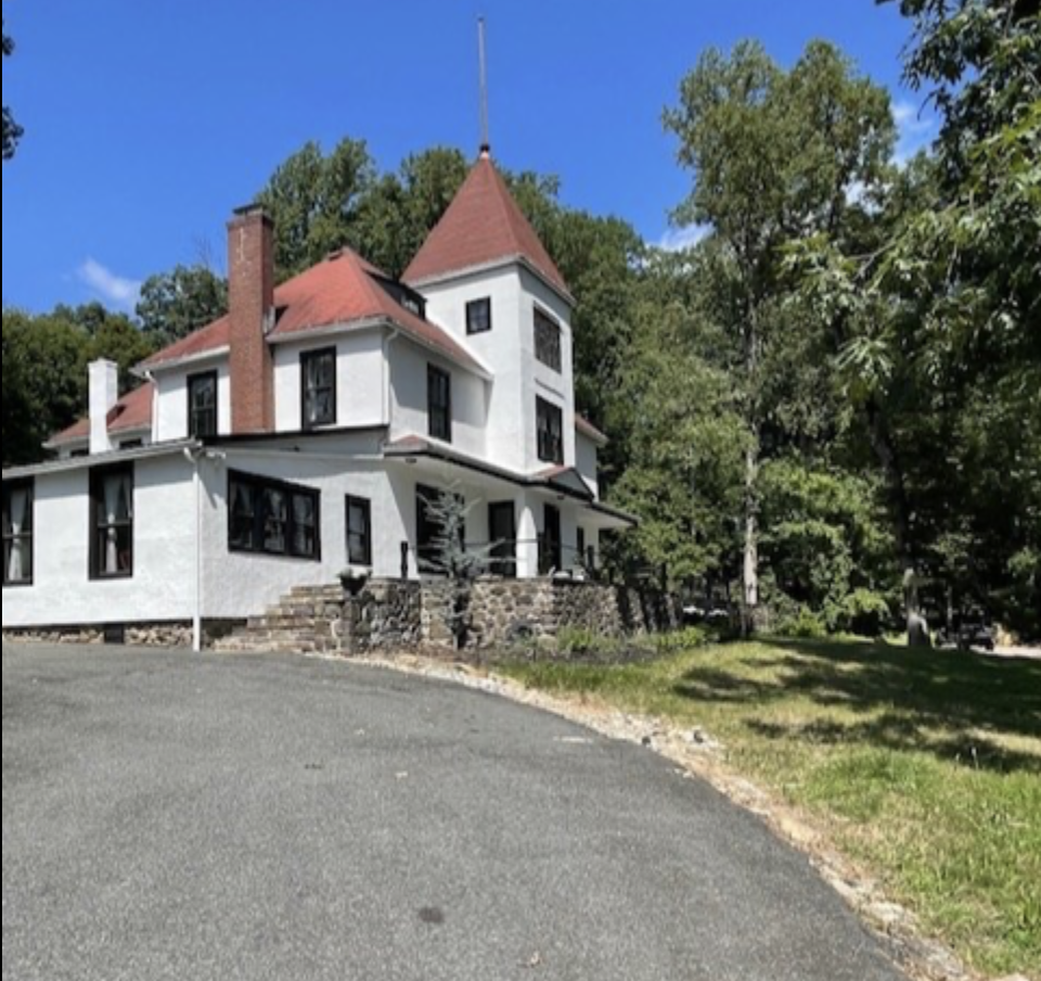 Bell Tower Estate Front Entrance